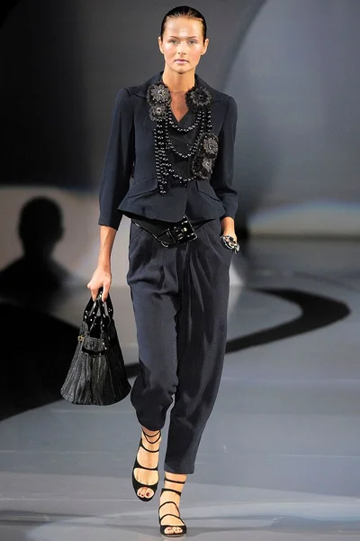 Look 38